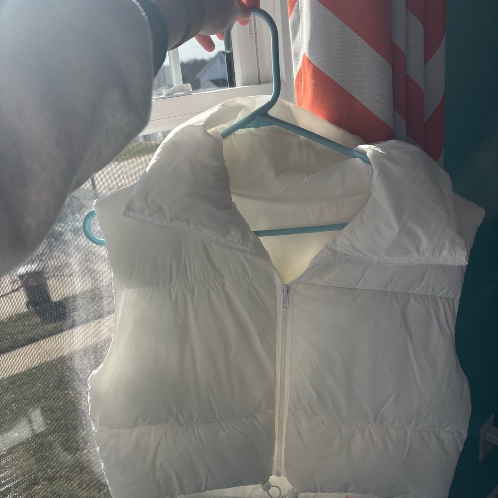 Amazon Women's White Puffer Vest